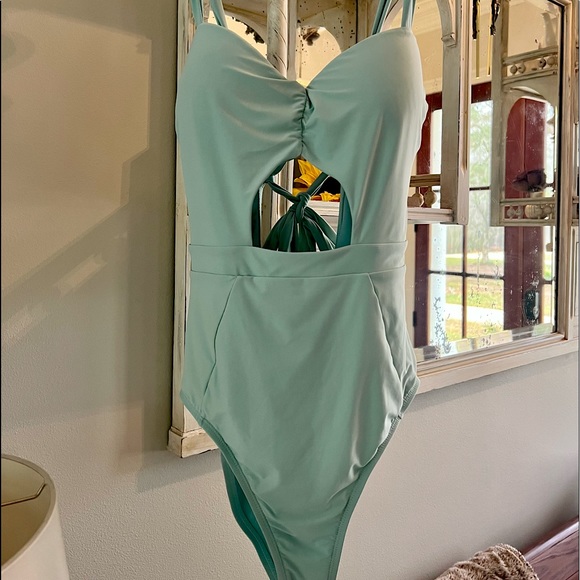 ANTONIO MELANI Other - Antoni Melani Bandeau style, One piece turquoise Swimsuit Size 12